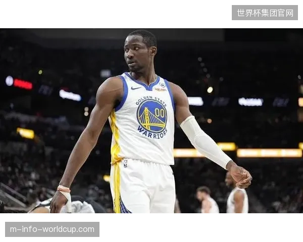 库明加的健康状况影响其潜在交易价值，勇士管理层面临续约或交易决策